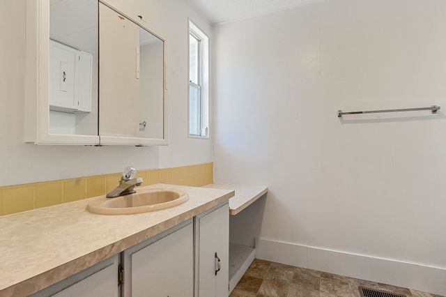 2300 Sun Valley Cir, Cookeville, TN 38501