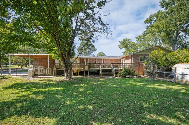 2300 Sun Valley Cir, Cookeville, TN 38501