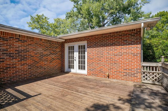 2300 Sun Valley Cir, Cookeville, TN 38501