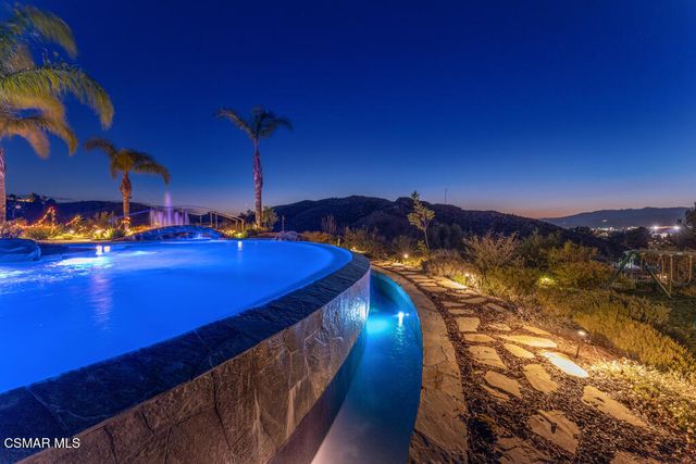 1937 Arielle Lane, Simi Valley, CA 93065