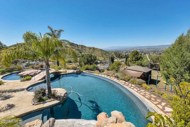 1937 Arielle Lane, Simi Valley, CA 93065