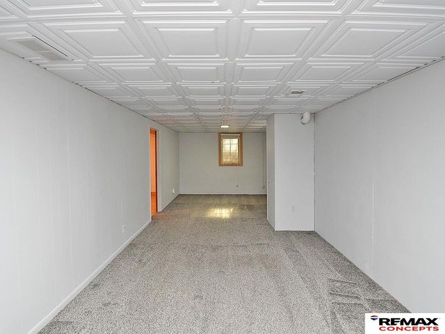 4611 Linden Street, Lincoln, NE 68516