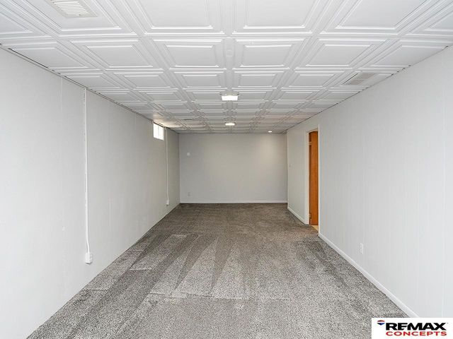 4611 Linden Street, Lincoln, NE 68516