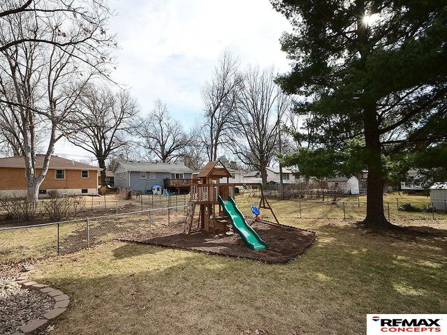 4611 Linden Street, Lincoln, NE 68516