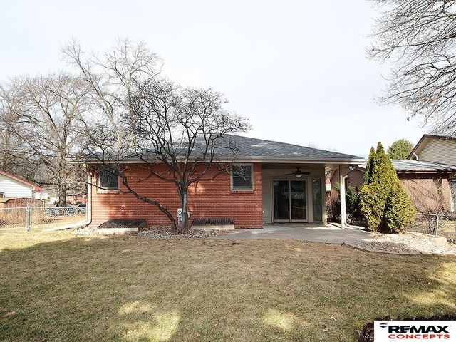 4611 Linden Street, Lincoln, NE 68516
