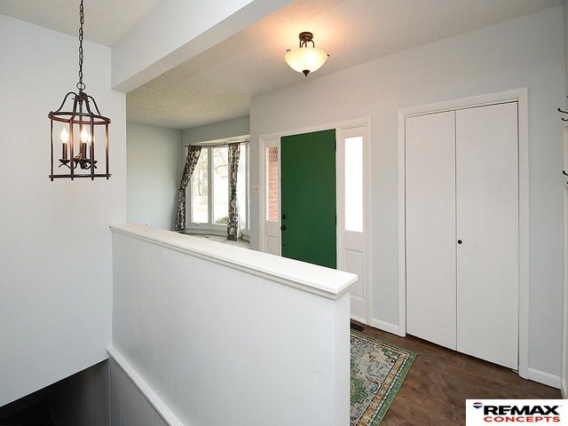 4611 Linden Street, Lincoln, NE 68516