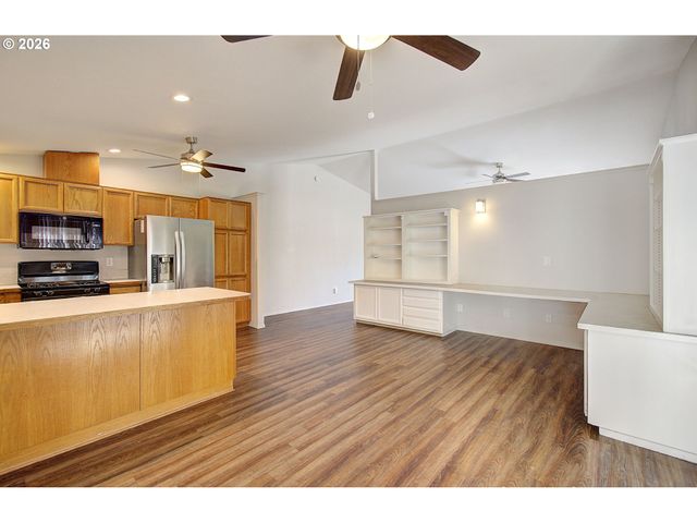 625 Nw 18TH St, Battle Ground, WA 98604