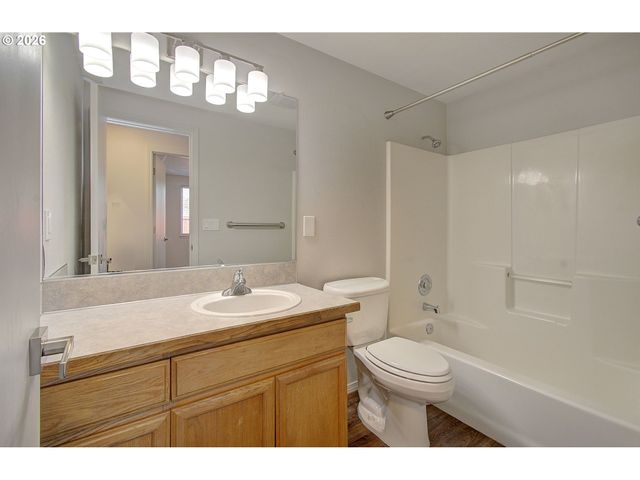 625 Nw 18TH St, Battle Ground, WA 98604
