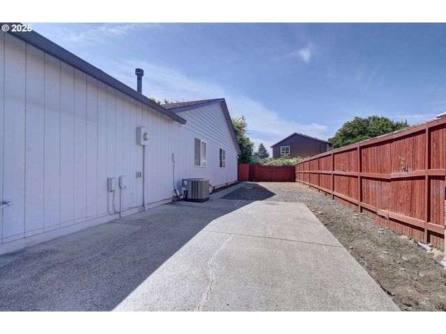 625 Nw 18TH St, Battle Ground, WA 98604