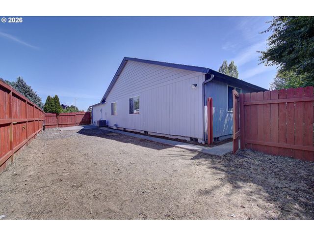 625 Nw 18TH St, Battle Ground, WA 98604