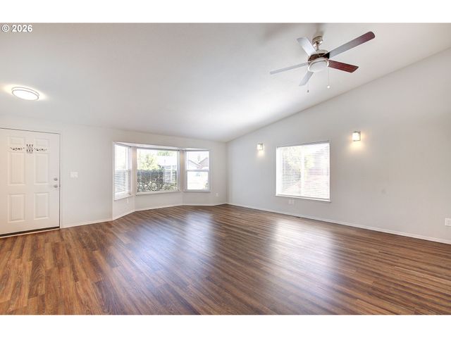 625 Nw 18TH St, Battle Ground, WA 98604