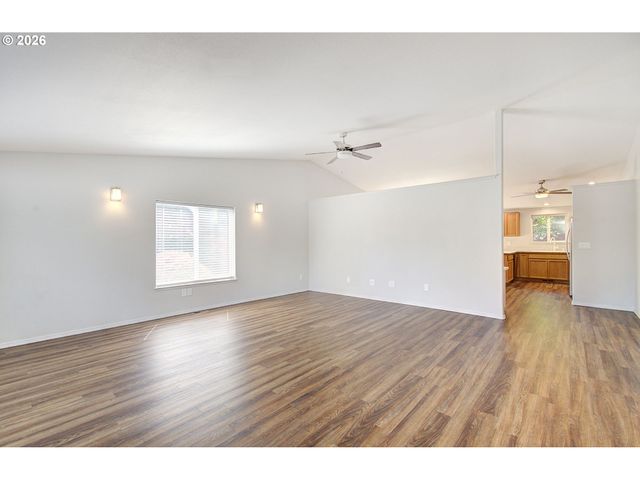 625 Nw 18TH St, Battle Ground, WA 98604