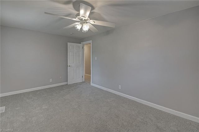 205 Beechwood Circle, Winston-salem, NC 27105