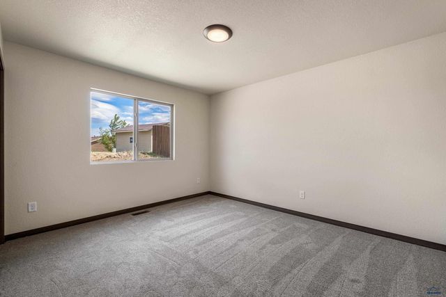 4248 PATRICIA ST, Rapid City, SD 57703