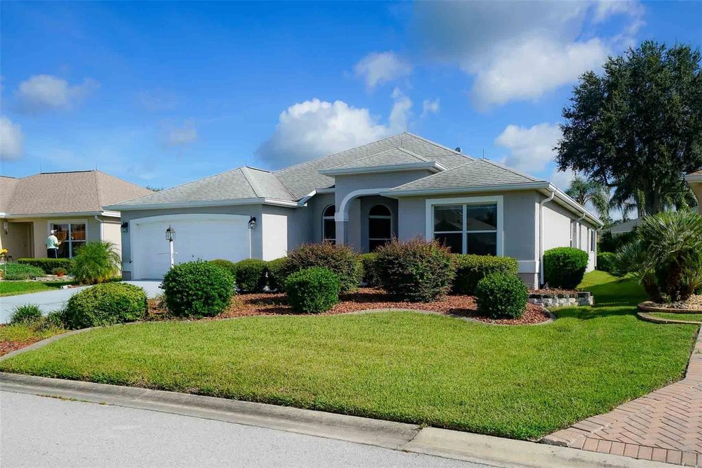 7233 SE 171ST POND LN, The Villages, FL 32162