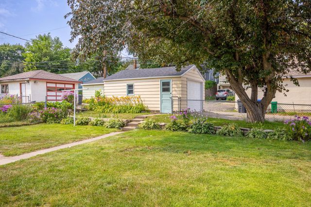 591 36th Avenue NE, Minneapolis, MN 55418