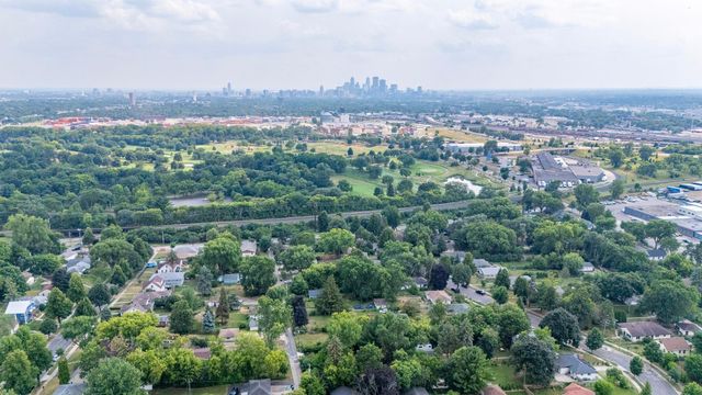 591 36th Avenue NE, Minneapolis, MN 55418