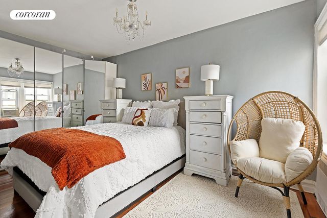 46 GATLING Place, New York City, NY 11209