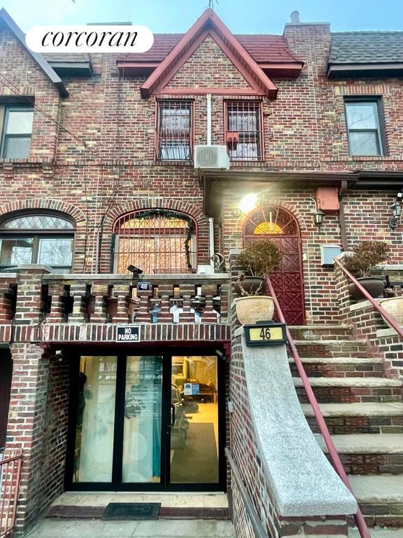 46 GATLING Place, New York City, NY 11209