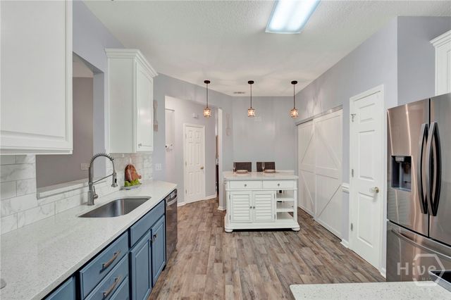 328 Stonebridge Circle, Savannah, GA 31419
