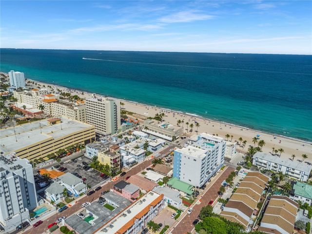 300 Van Buren Street, Hollywood, FL 33019