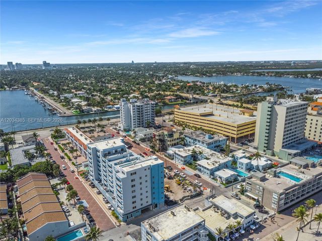 300 Van Buren Street, Hollywood, FL 33019