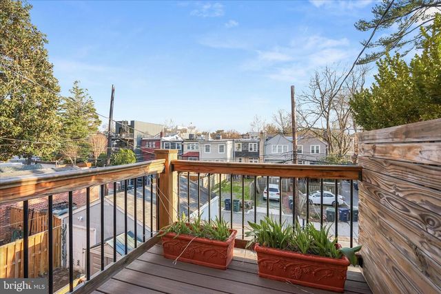 3626 T ST NW, Washington, DC 20007