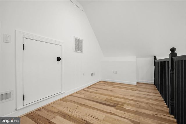 3626 T ST NW, Washington, DC 20007