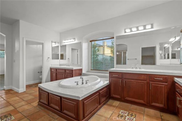 12 Via De La Valle, Lake Elsinore, CA 92532