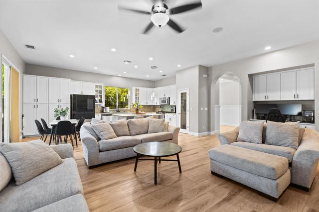 4212 Anatolia Dr, Rancho Cordova, CA 95742