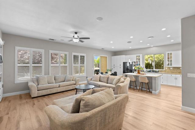4212 Anatolia Dr, Rancho Cordova, CA 95742