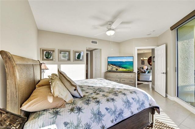 1065 Borghese LN # 304, Naples, FL 34114