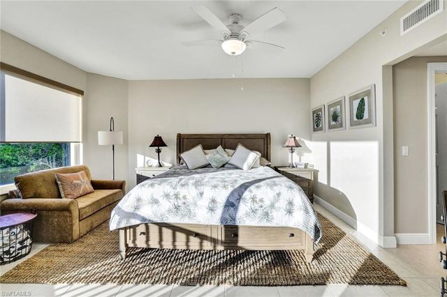 1065 Borghese LN # 304, Naples, FL 34114