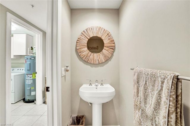 1065 Borghese LN # 304, Naples, FL 34114