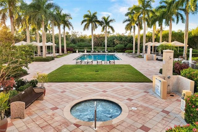 1065 Borghese LN # 304, Naples, FL 34114
