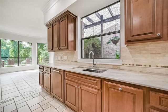 12625 Memorial Drive 177, Houston, TX 77024