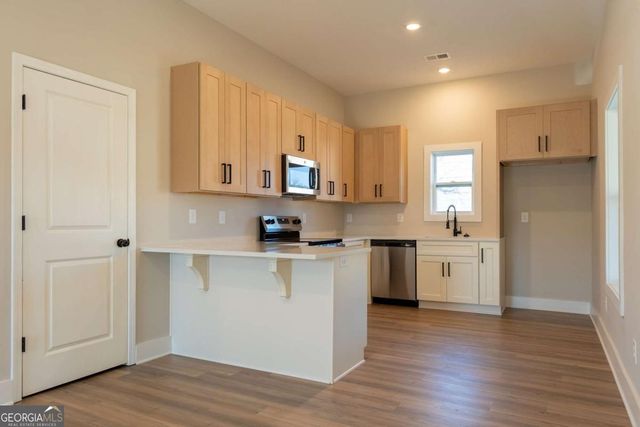 34 Elm Street, Aragon, GA 30104