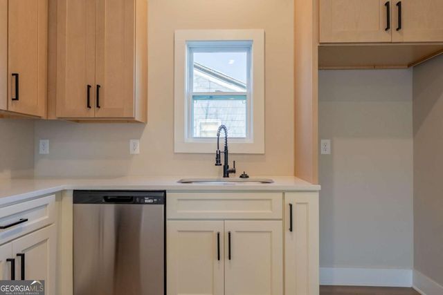 34 Elm Street, Aragon, GA 30104