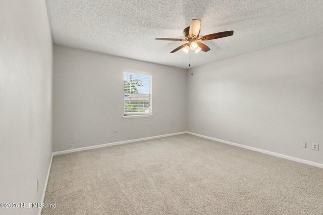 7986 SHIRCLIFF Drive, Jacksonville, FL 32210