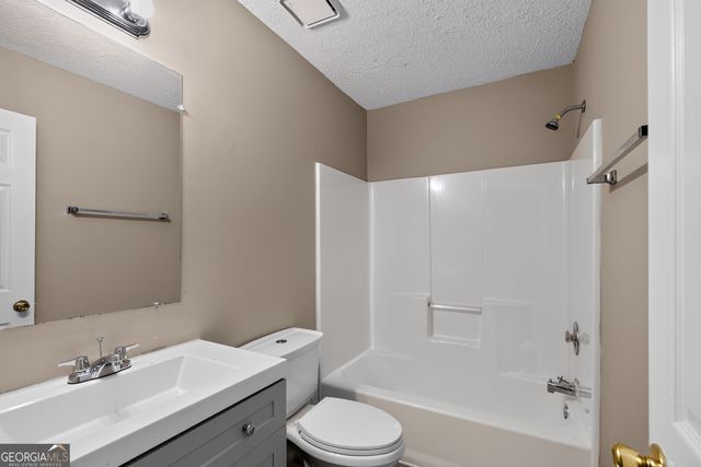 1995 Surrey Trail, South Fulton, GA 30349