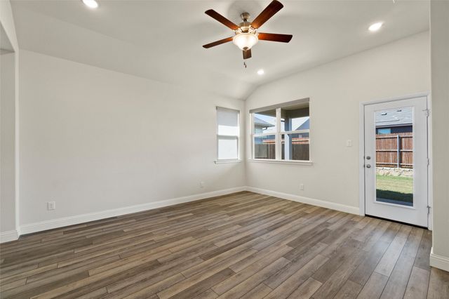 1000 Mason Street, Aubrey, TX 76227