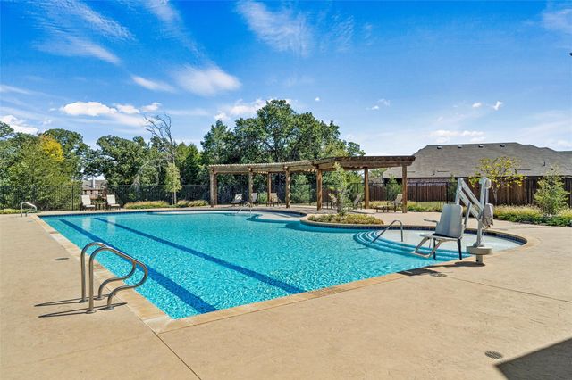 1000 Mason Street, Aubrey, TX 76227