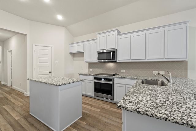 1000 Mason Street, Aubrey, TX 76227