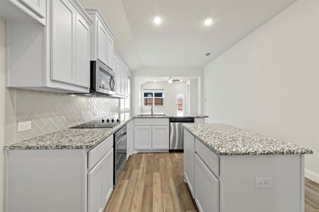 1000 Mason Street, Aubrey, TX 76227