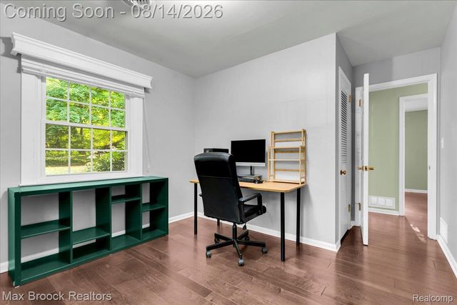 4197 Orchard Hill Drive, Bloomfield Charter Township, MI 48304