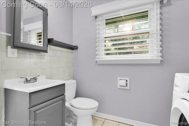 4197 Orchard Hill Drive, Bloomfield Charter Township, MI 48304