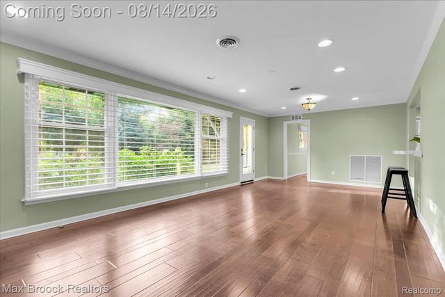 4197 Orchard Hill Drive, Bloomfield Charter Township, MI 48304