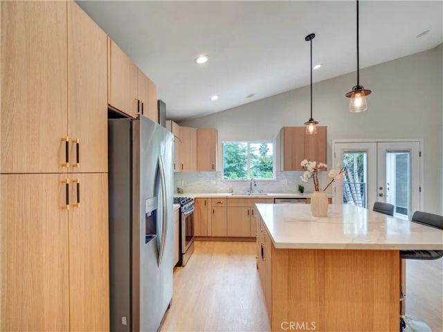 17961 Martha Street, Encino, CA 91316