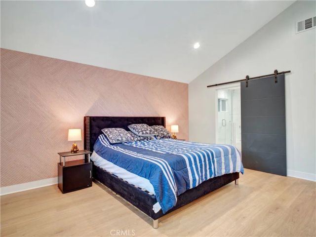 17961 Martha Street, Encino, CA 91316