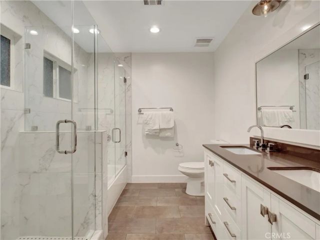 17961 Martha Street, Encino, CA 91316